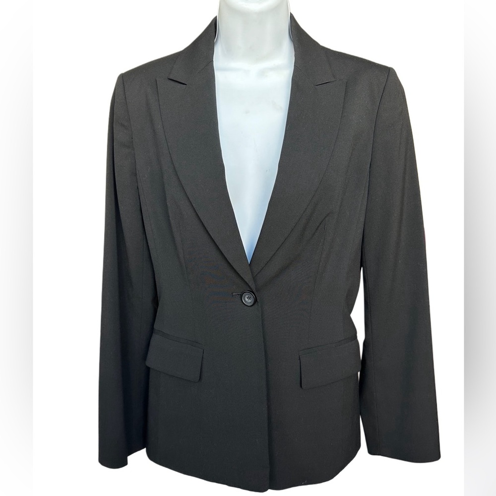 Kenneth Cole New York Black Blazer Size 6 - Like New!